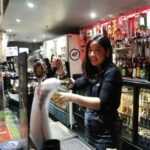 QF tab New zealand me pouring