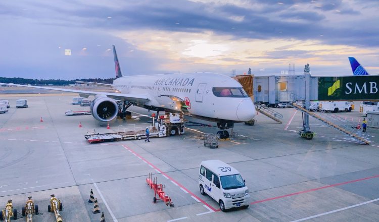 Air canada air plane